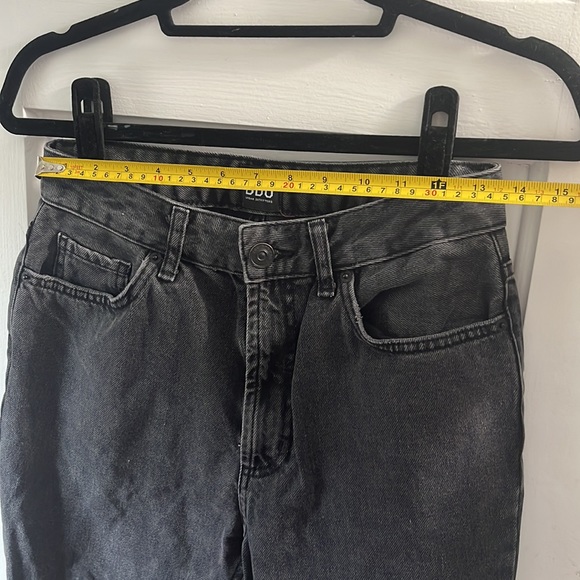 BDG Black High Waisted Mom Jeans - Picture 4 of 6